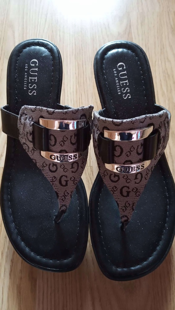 klapki GUESS