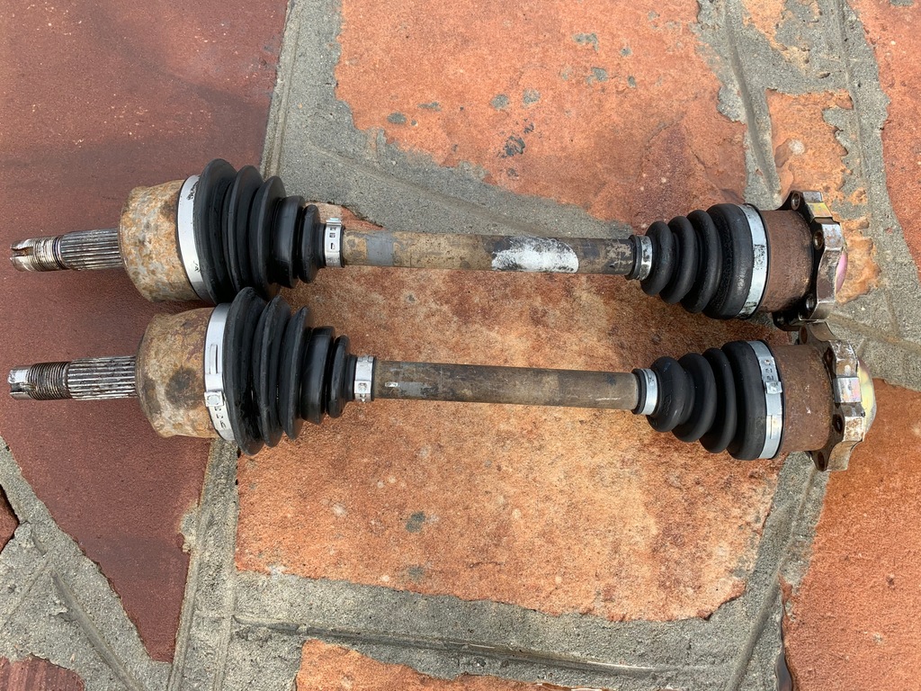 ALFA ROMEO 156 CROSSWAGON 1.9 JTD PÓŁOŚ LEWA