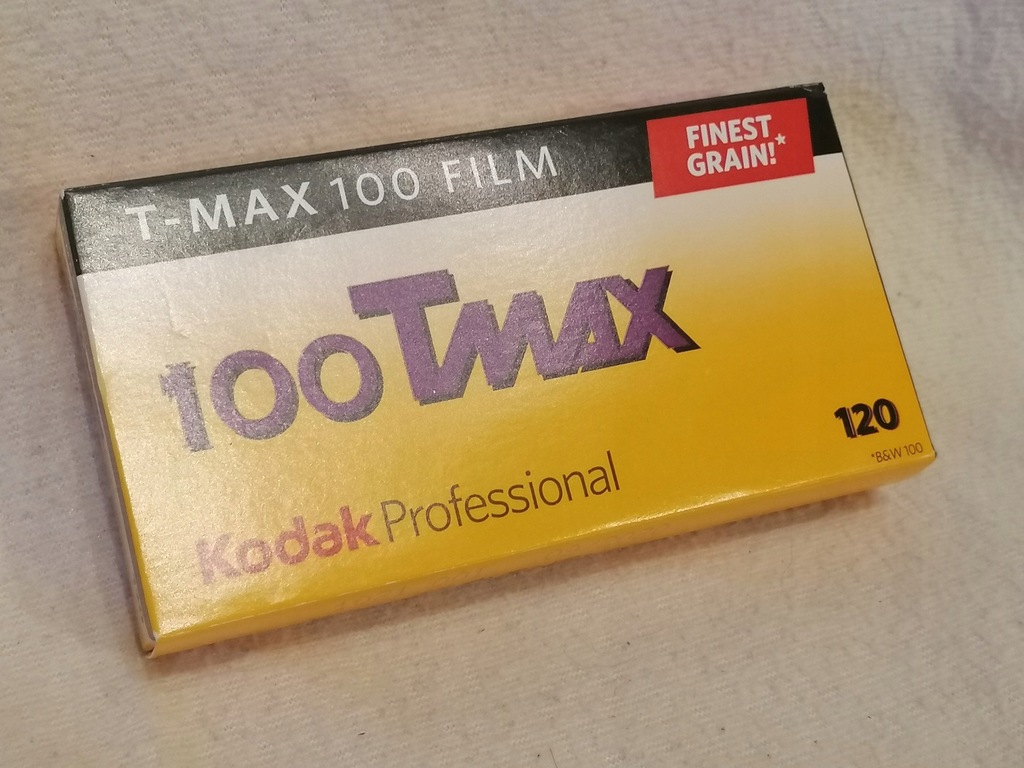 5 filmów typu 120 cz-b KODAK 100TMAX .