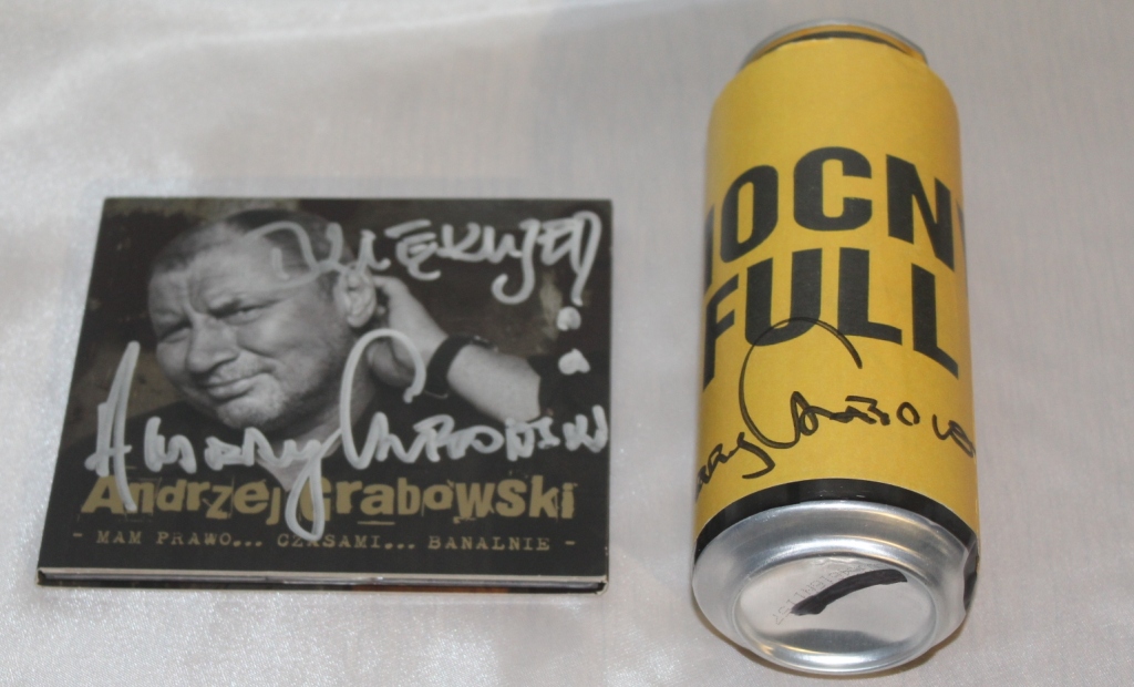 Płyta z autografem oraz piwo "Mocny Full" z autogr