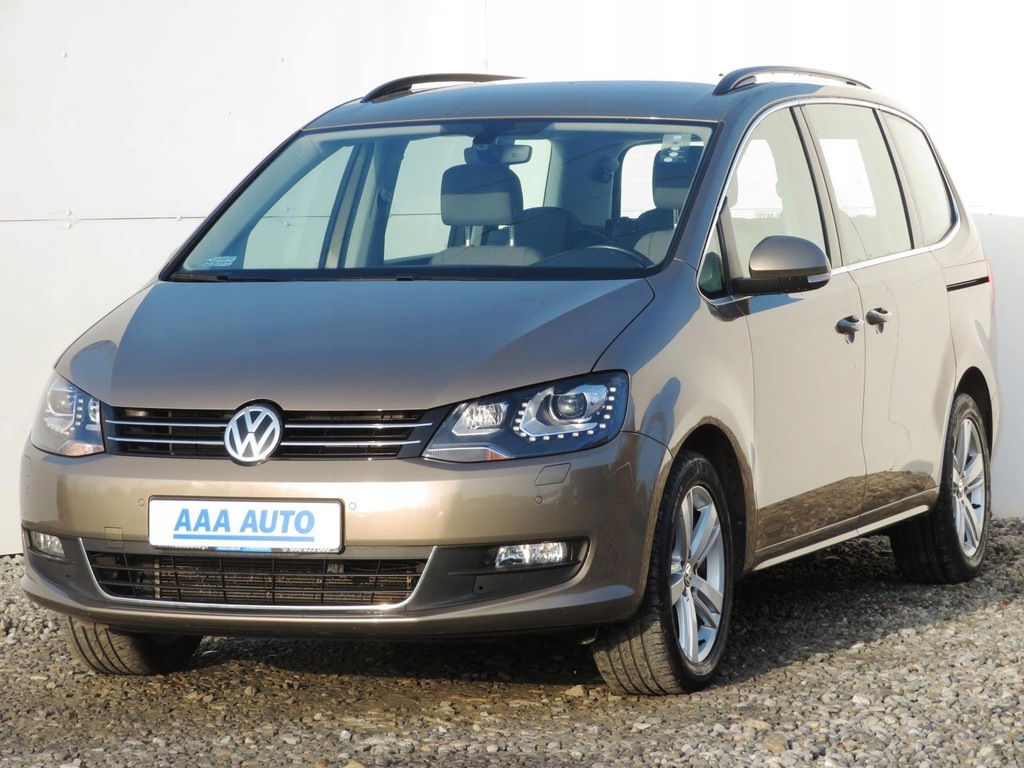 Купить VW Sharan 2.0 TDI BMT, польский автосалон, авторизованный сервисный центр: отзывы, фото, характеристики в интерне-магазине Aredi.ru