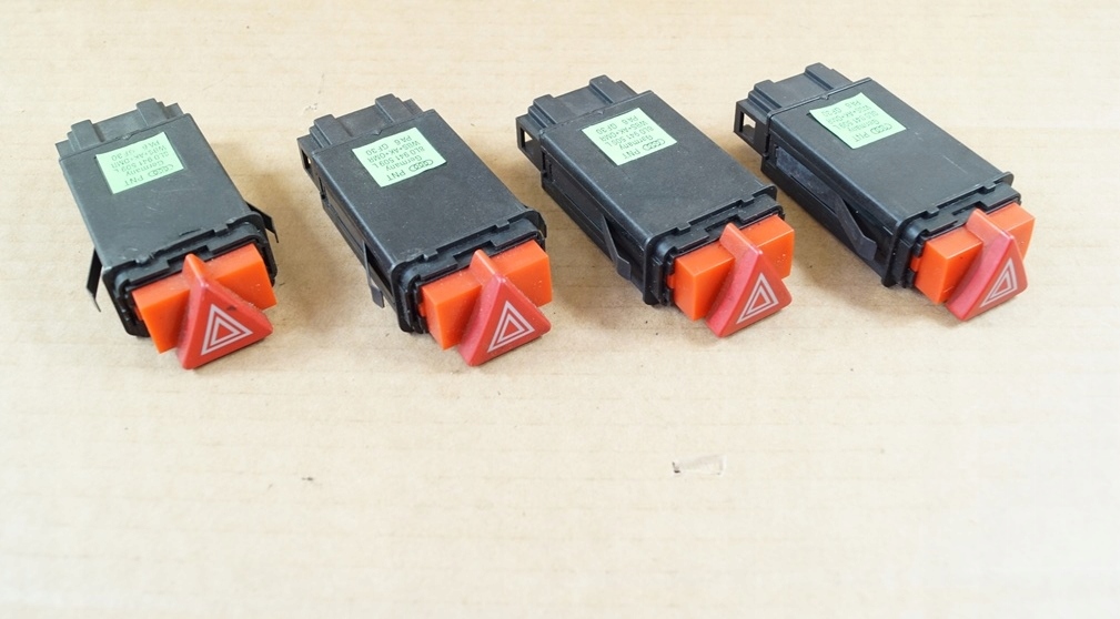 Włącznik świateł awaryjnych Audi A3 8L 8L0941509L