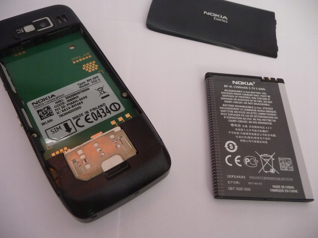 Купить NOKIA E52 ОРИГИНАЛ СДЕЛАНО В ФИНЛЯНДИИ В ОТЛИЧНОМ СОСТОЯНИИ  БЕСПЛАТНО: отзывы, фото и характеристики на Aredi.ru (11409938807)