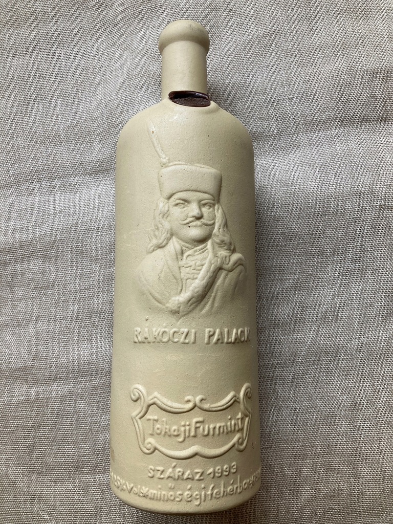 CERAMICZNA BUTELKA PO TOKAJU RAKOCZY -1993 ROK