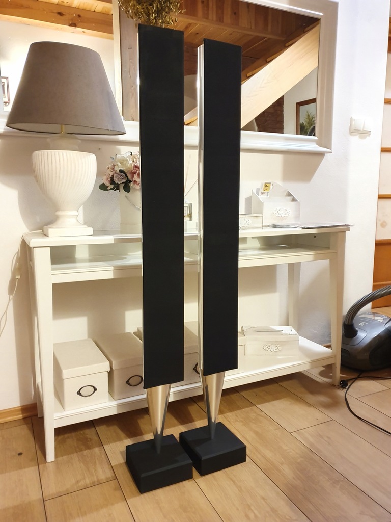 Bang&Olufsen Beolab 8000とヨーロッパの木製ケース Bang & Olufsen 8000用の木製カバーです BeoLab 8000 Wooden