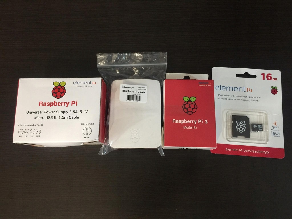 Zestaw z Raspberry Pi 3 B+ element 14 16gb CASE