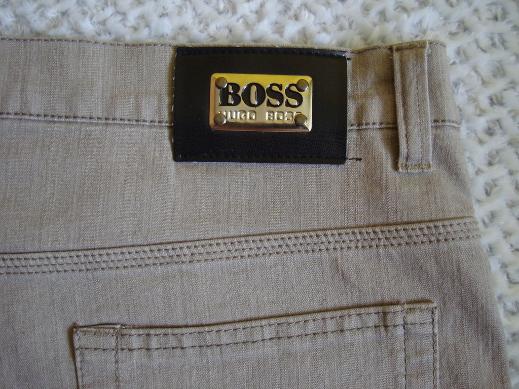 Hugo Boss spodnie męskie roz. 40