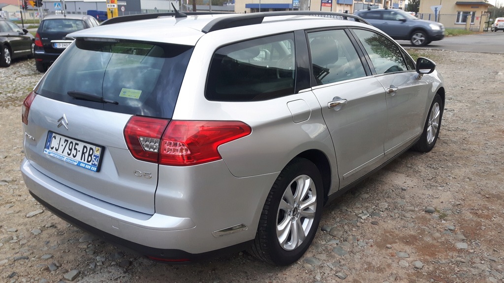 Купить CITROEN C5 III 2.0 HDi140 л.с.: отзывы, фото, характеристики в интерне-магазине Aredi.ru