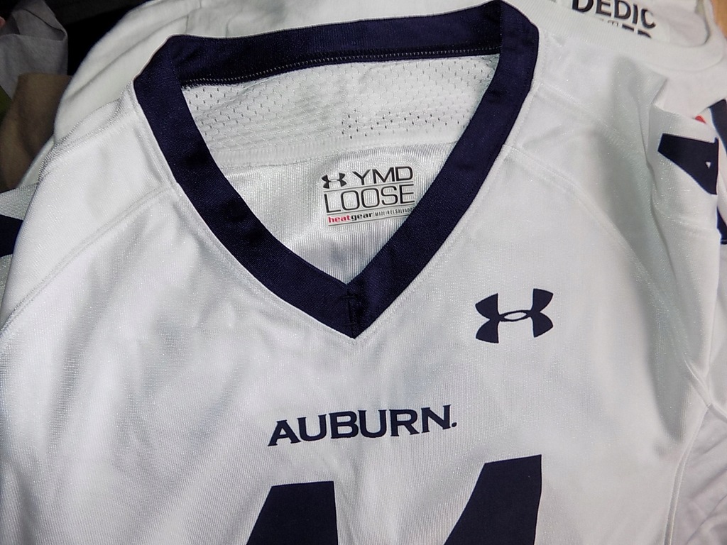 Under Armour Auburn koszulka YMD futbol amerykańsk