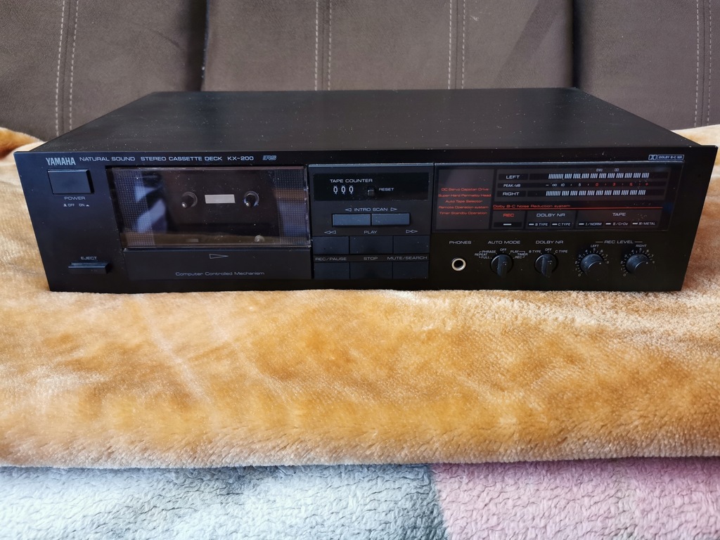 Magnetofon kasetowy Yamaha KX - 200 czarny