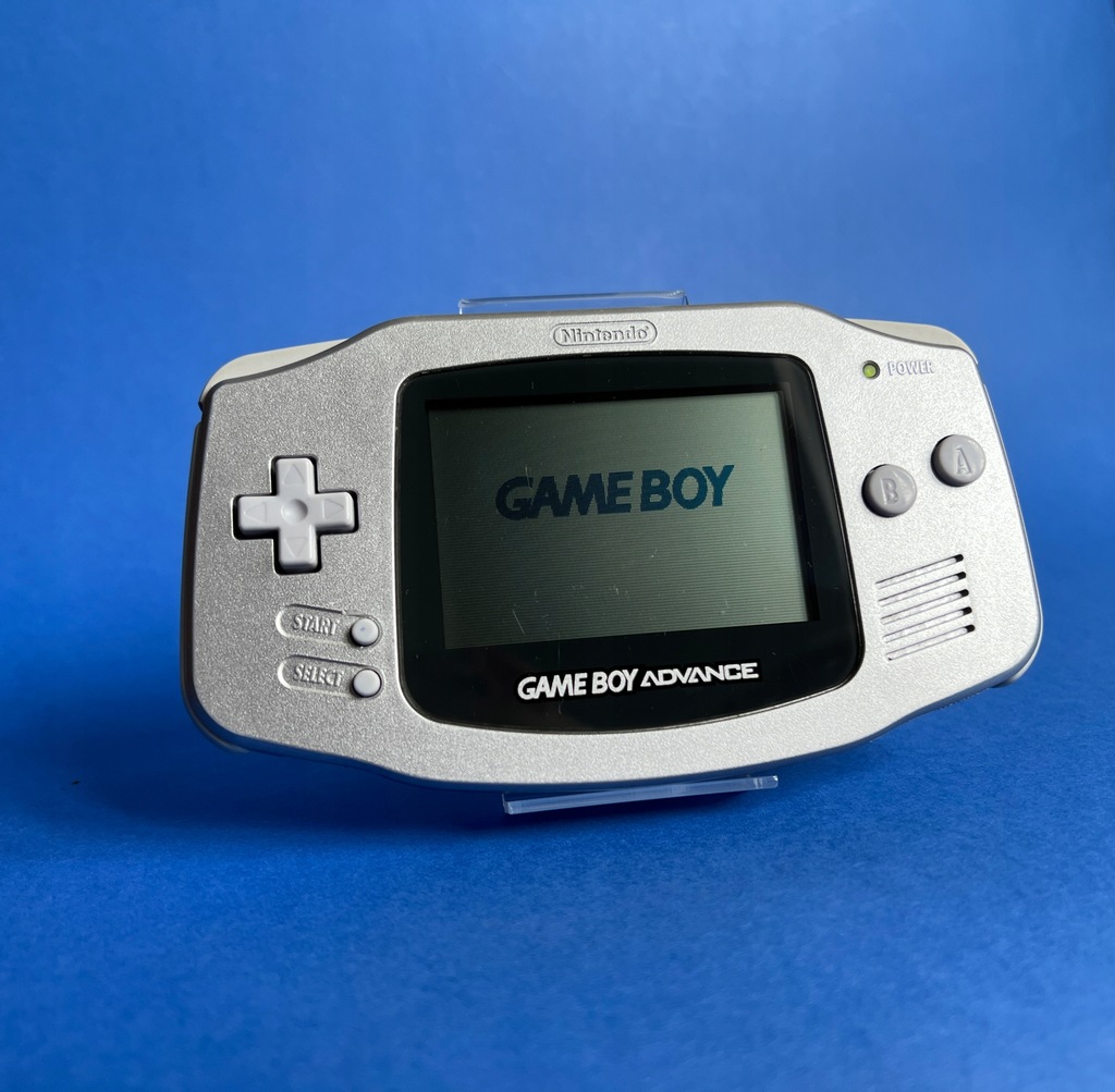 Konsola Nintendo Game Boy Advance Srebrny