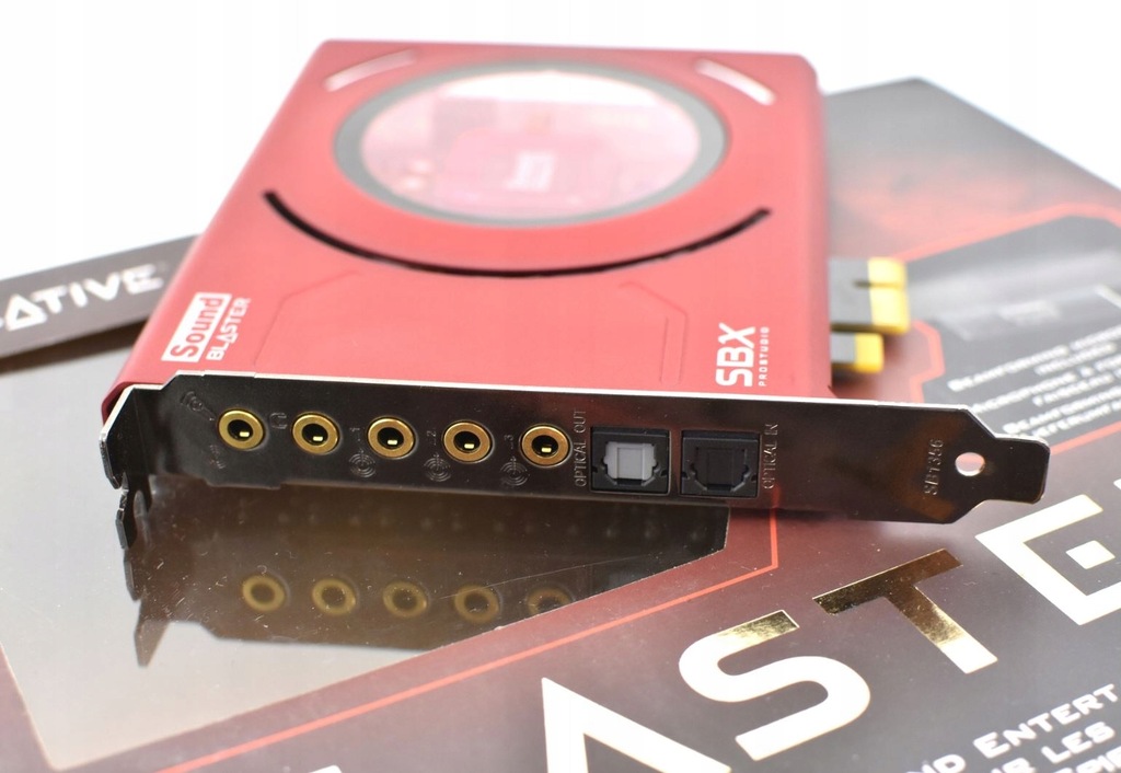 Купить Creative Z Soundblaster (PCI-E) BOX GW 6 месяцев МАГАЗИН: отзывы, фото, характеристики в интерне-магазине Aredi.ru