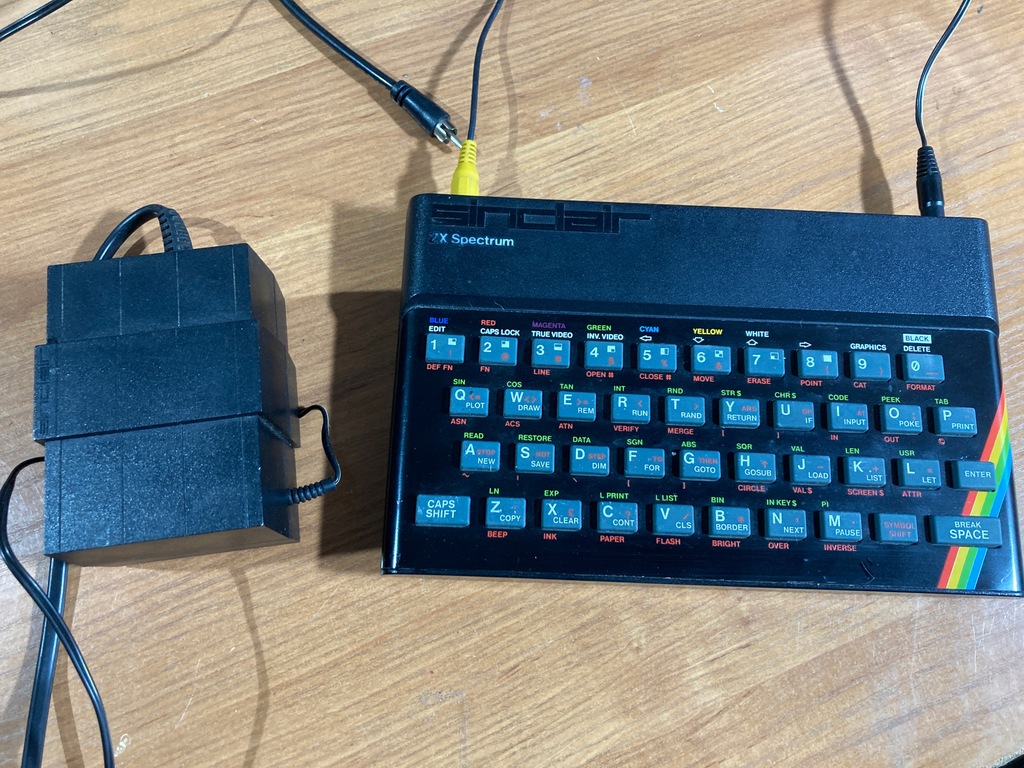 ZX Spectrum 48. Nowa membrana i video mod