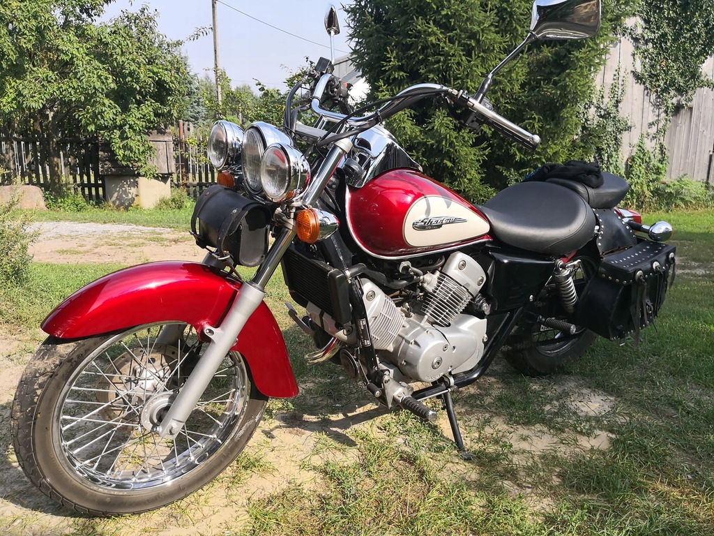 HONDA VT 125 C Shadow czerwona