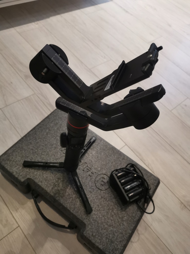 Stabilizator Feiyu Tech Ak2000 gimbal