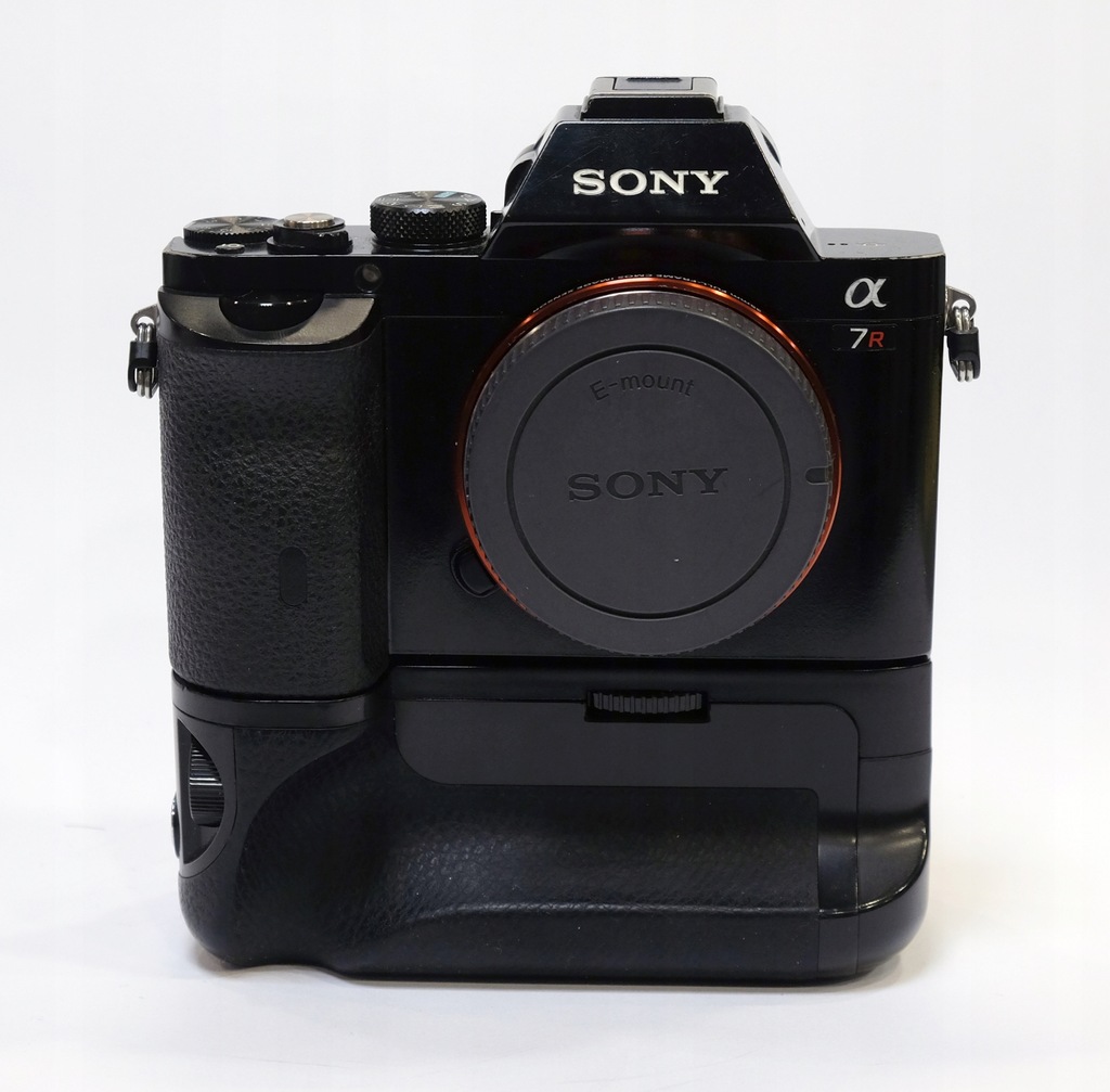 Aparat fotograficzny Sony A7R korpus czarny + Grip