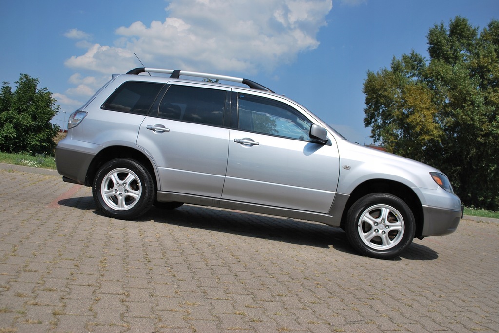 Mitsubishi Outlander 2.0 Benzyna 7491169992 oficjalne