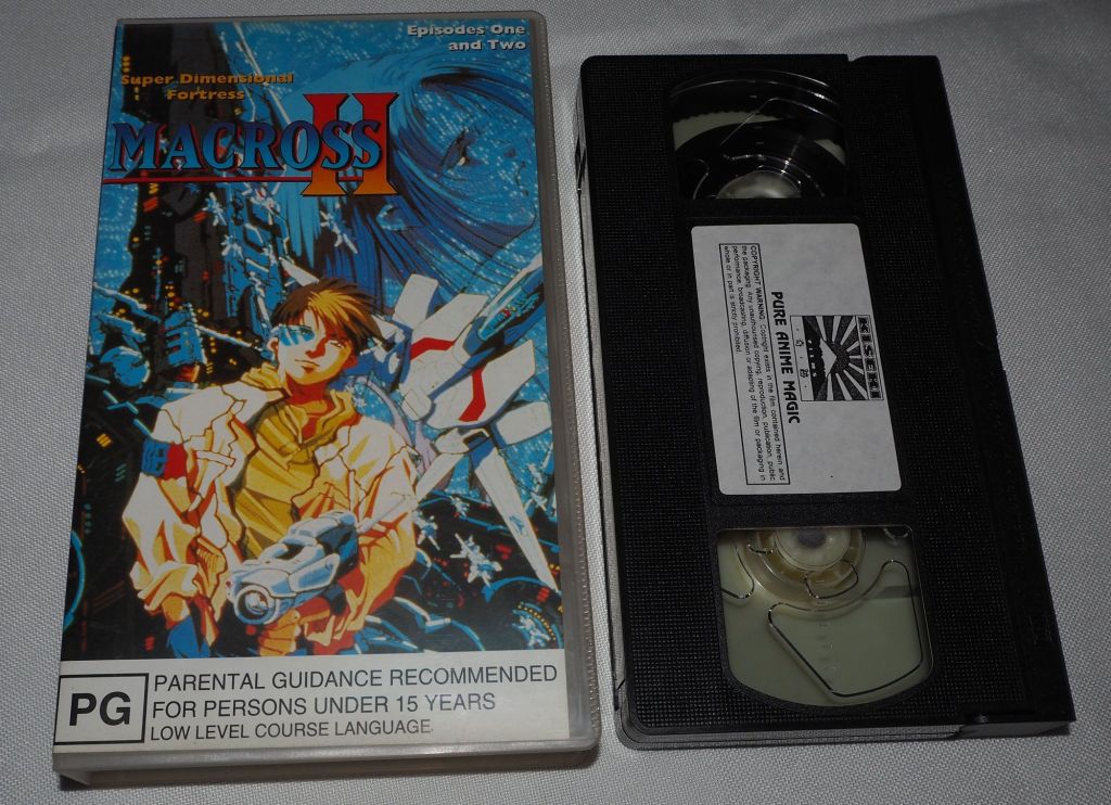 Macross II część 1 i 2 na VHS