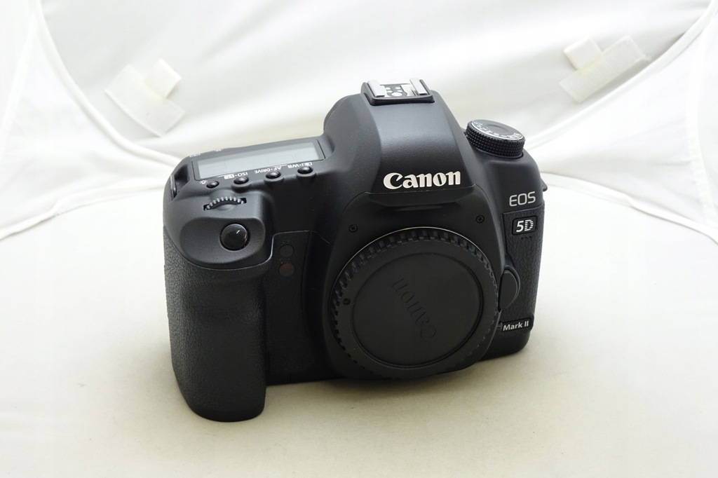 BTFOTO KOMIS Canon EOS 5D m.II Body - 9650 zdj.