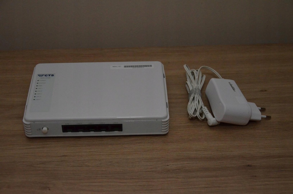 Modem światłowodowy CTS HES 3106, zadbany