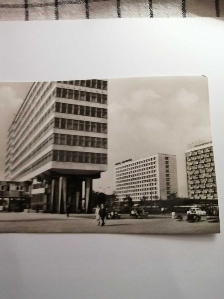 KATOWICE - ULICA ARMII CZERWONEJ - 1960- HOTEL KATOWICE