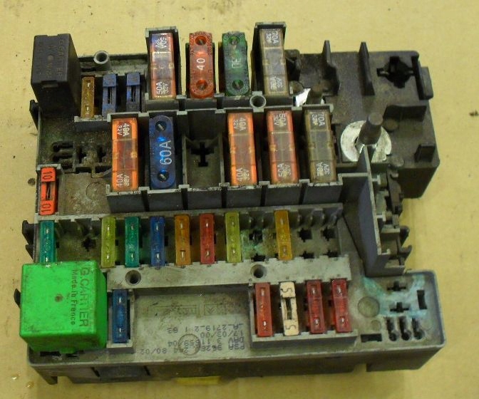 Купить БЛОК ПРЕДОХРАНИТЕЛЕЙ Citroen Xsara Picasso I: отзывы, фото и характеристи