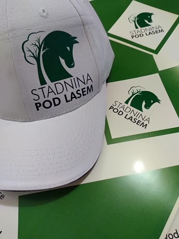 Czapka z daszkiem od STADNINA POD LASEM