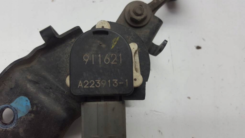 H4 Lead/Lead Upturn 2019～Sync～ Czujnik poziomu paliwa - pływak baku - 74895