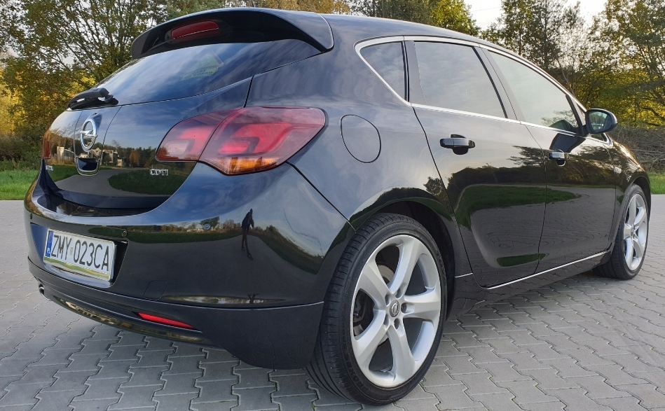 Купить OPEL ASTRA J SPORT COSMO INFINITI АУДИО ALU19: отзывы, фото, характеристики в интерне-магазине Aredi.ru