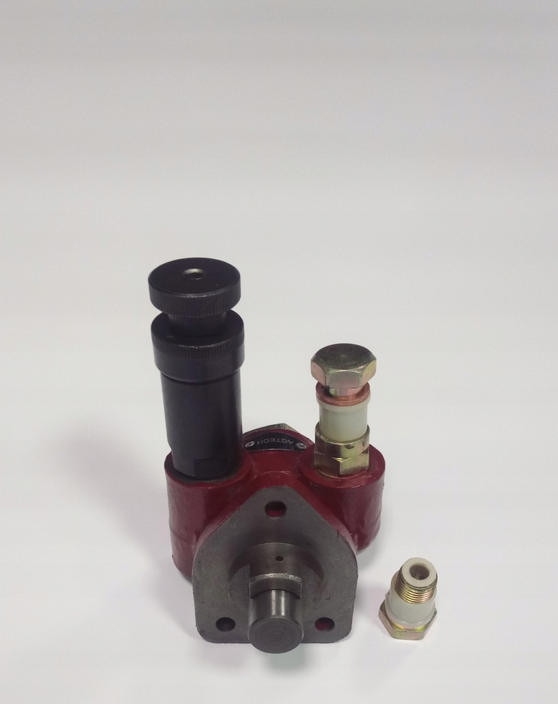 Подкачка мтз 80. Насос топливоподкачивающий мтз 82. 1. Топливоподкачивающий насос мтз-80. Помпа подкачки топлива д-240.