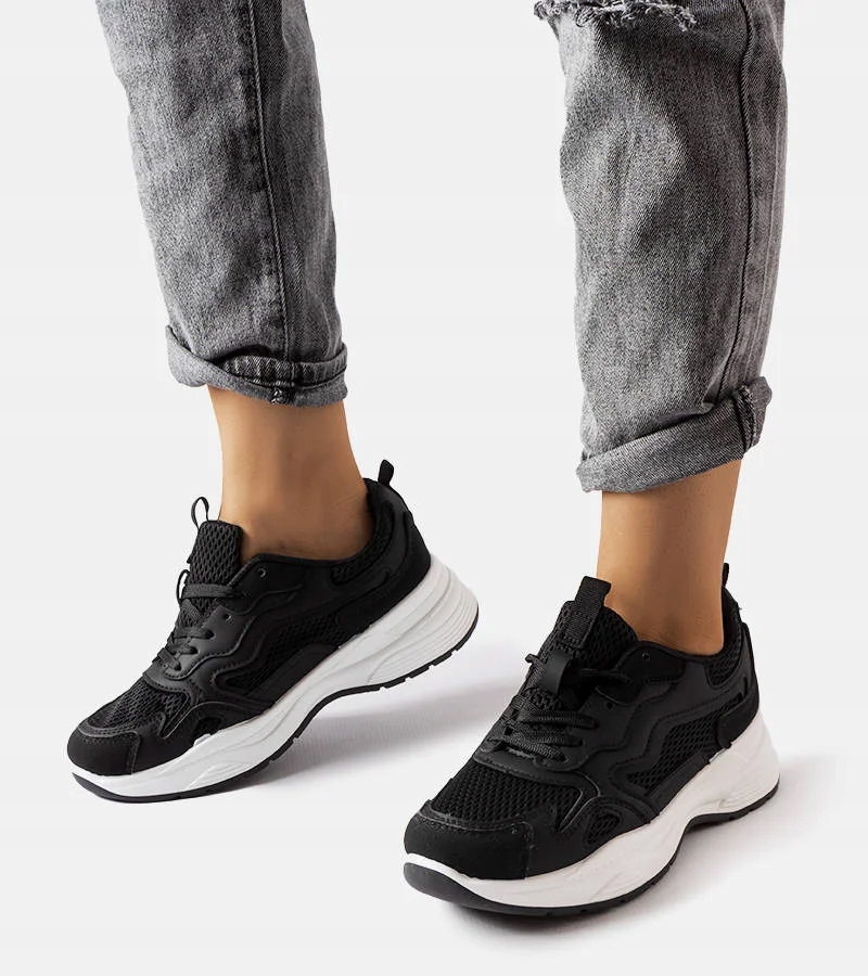 Czarne sneakersy sportowe 25034 37