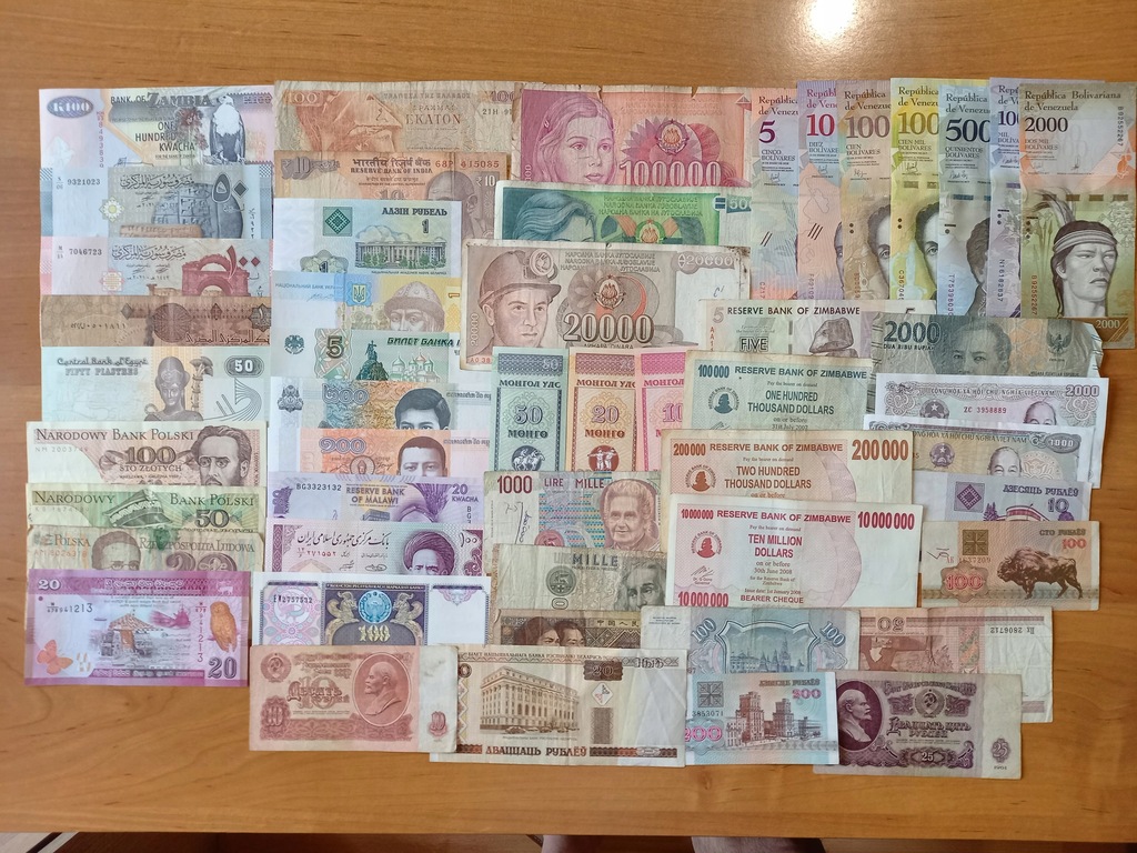 22) Zestaw banknotów świata-50szt.
