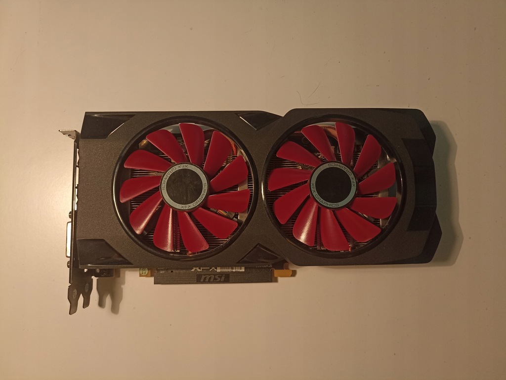 RX 570 XFX 4 GB Świetna