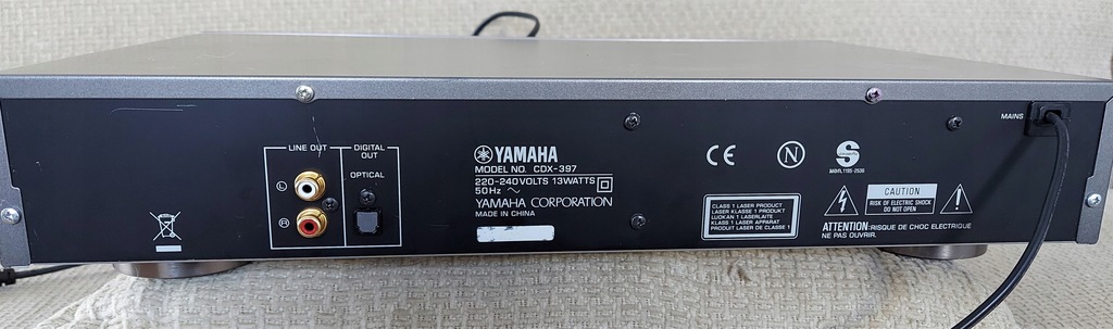 Купить CD-проигрыватель YAMAHA CDX-397, цвет титан-золото: отзывы, фото, характеристики в интерне-магазине Aredi.ru