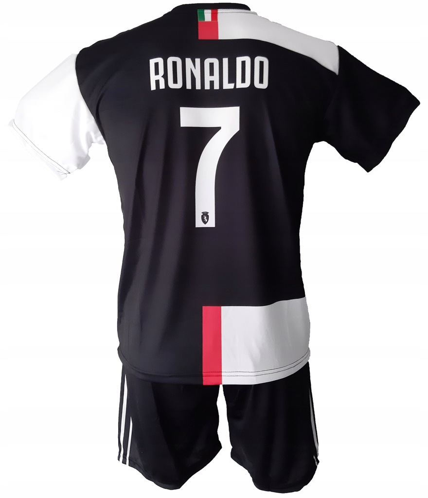 Форма роналду купить. Футбольная форма Роналдо. Костюм Роналдо футбольная. Роналду костюмы на футбол. Роналду спортивная форма.