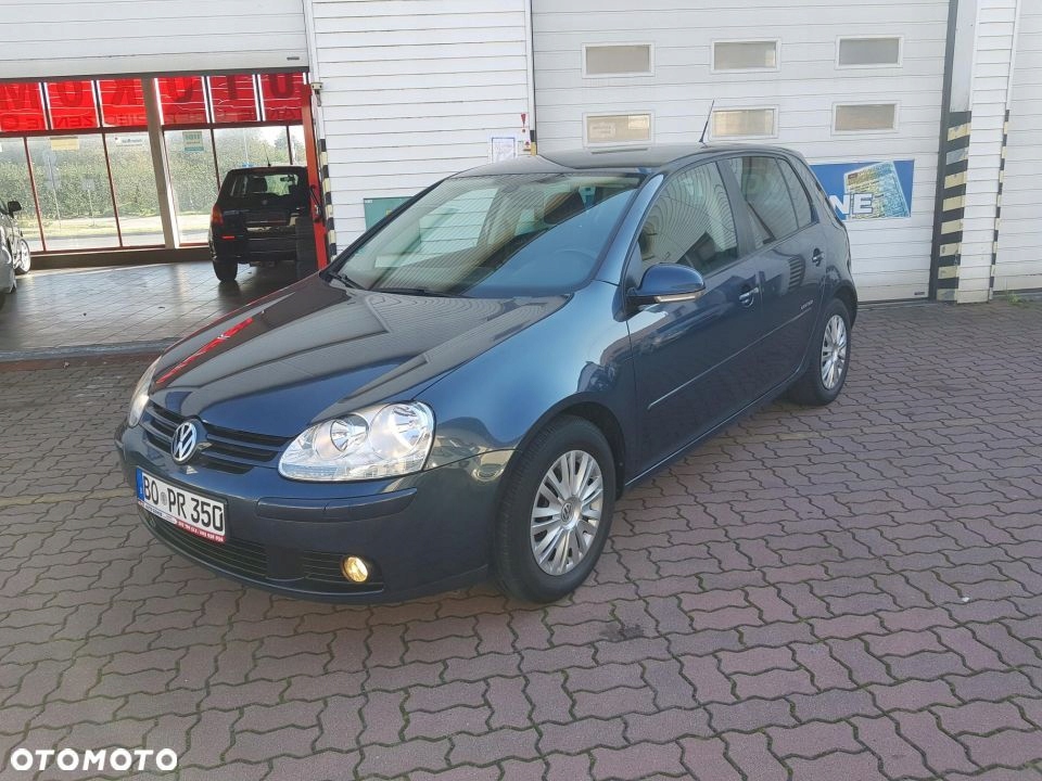 Volkswagen Golf 102KM