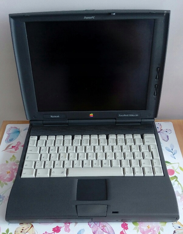 MacBook本体 Macintosh PowerBook1400 祝 Macintosh 30周年!! PowerPC化した入門ノートPowerBook 1400