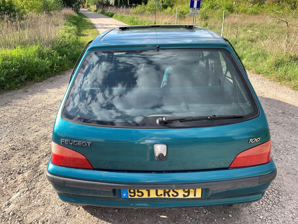 Peugeot 106 Electrique super cena 9304806444 oficjalne