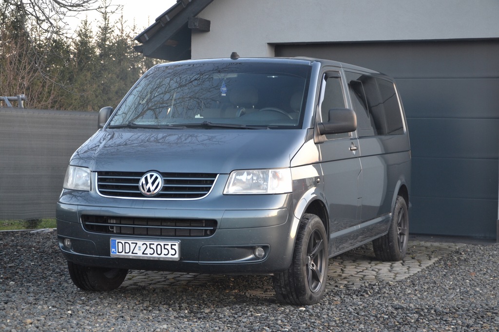 VW T5 9 osobowy, stan BDB !!!