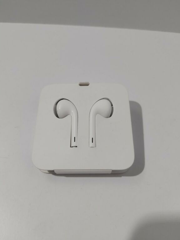 SŁUCHAWKI APPLE EARPODS LIGHTNING IPHONE 8 X XS 1