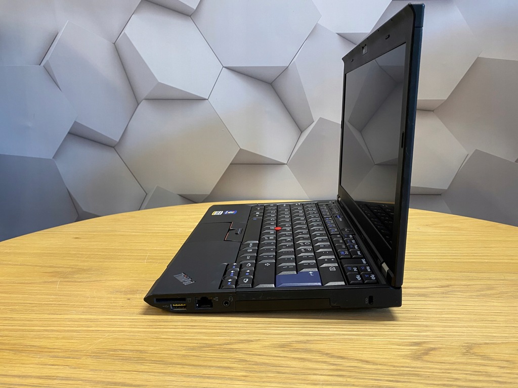 Купить Твердотельный накопитель Lenovo Thinkpad x220 i5/4 ГБ/120 ГБ Win 10 класса A: отзывы, фото, характеристики в интерне-магазине Aredi.ru