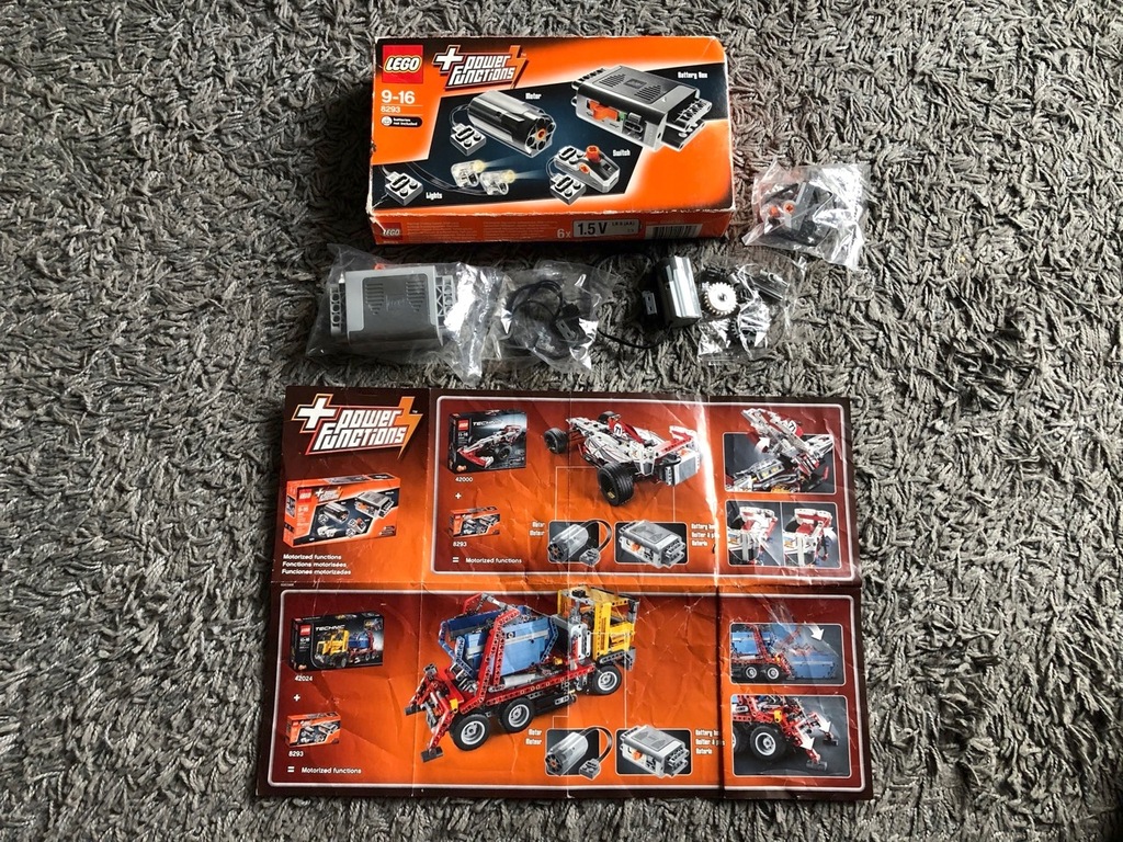 Lego TECHNIC 8293 power functions SILNIK, ŚWIATŁA
