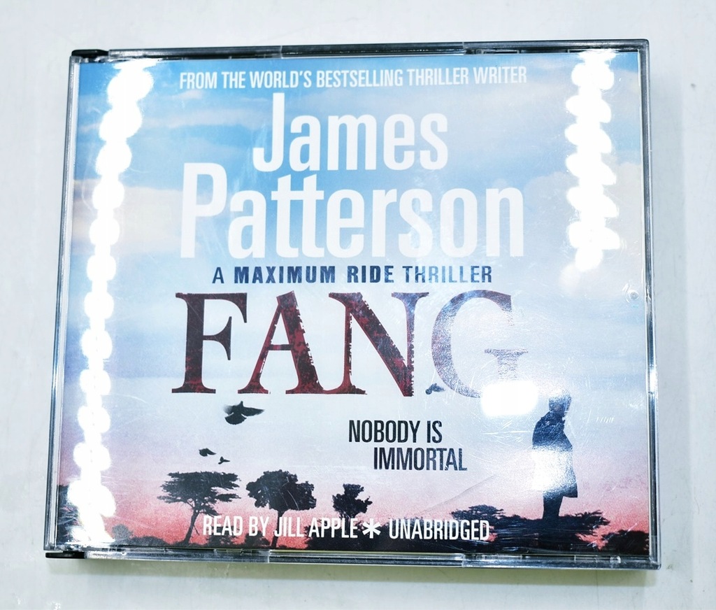 5484-13 ...JAMES PATTERSON FANG AUDIOBOOK THRILLER