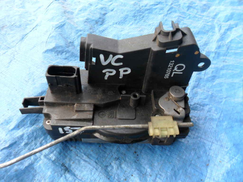 запчасти опель вектра а. опель вектра 2007 дверь. запчасти вектра ц. опель вектра ц 2006 год бензин посмотреть мозги. запчасти вектра ц.