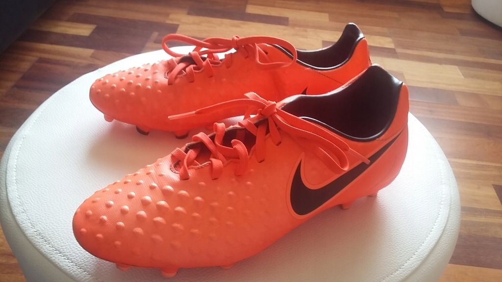 Korki NIKE MAGISTA roz. 42