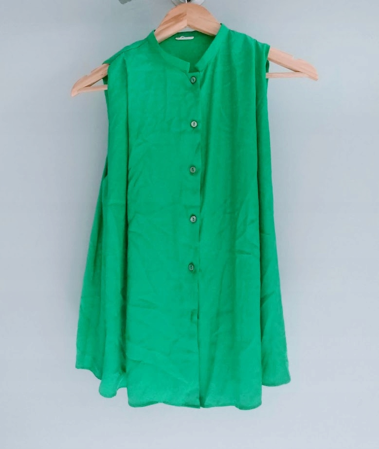 Elegancka bluzka zielona L