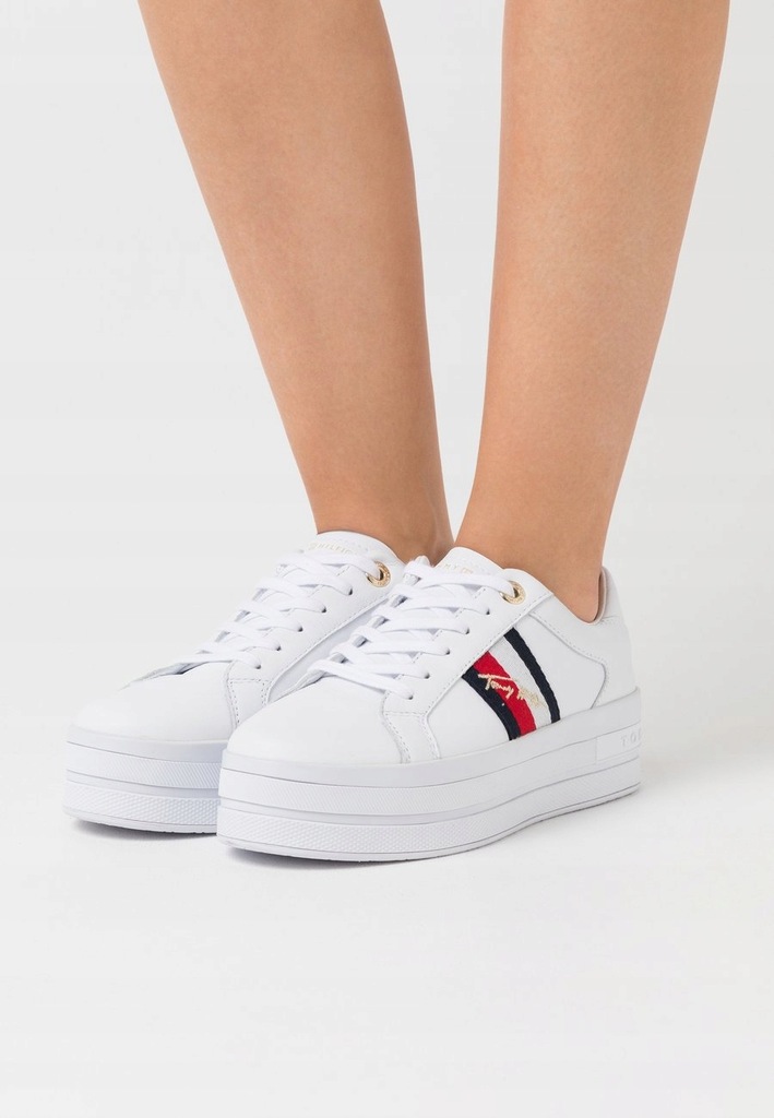 TOMMY HILFIGER SIGNATURE MODERN SKÓRZANE 37 1BYC