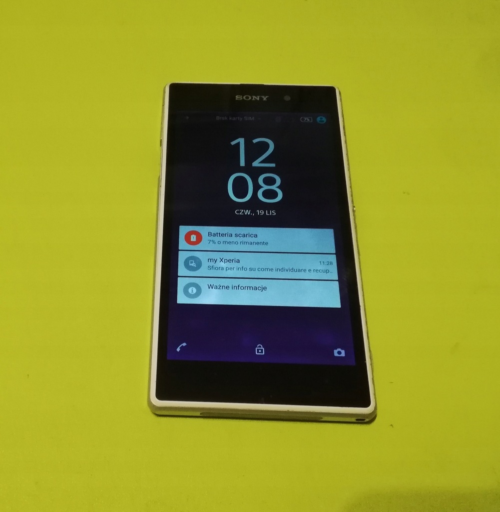 Smartfon Sony Xperia Z1 biały 16 GB