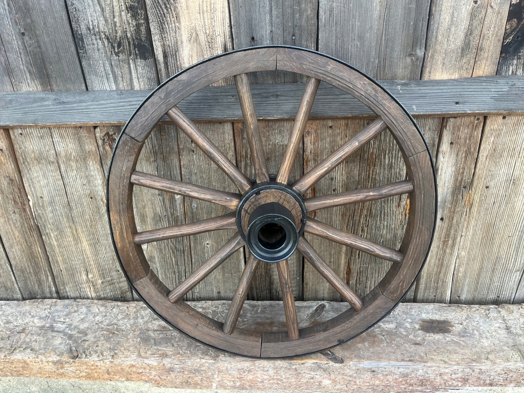 Stare koło drewniane od wozu PO RENOWACJI