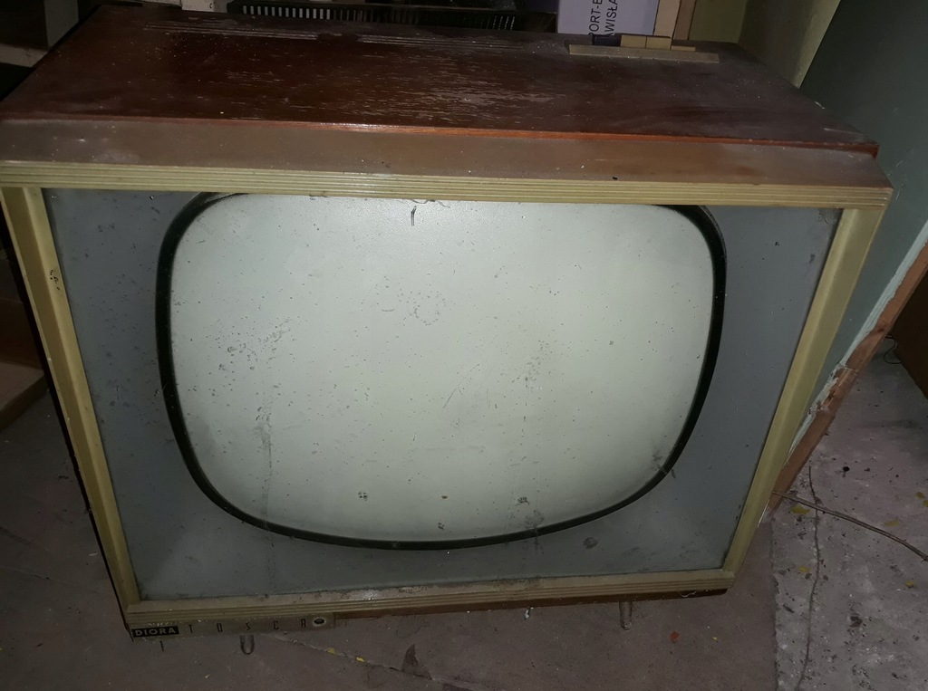 Telewizor zabytkowy TOSCA 40201